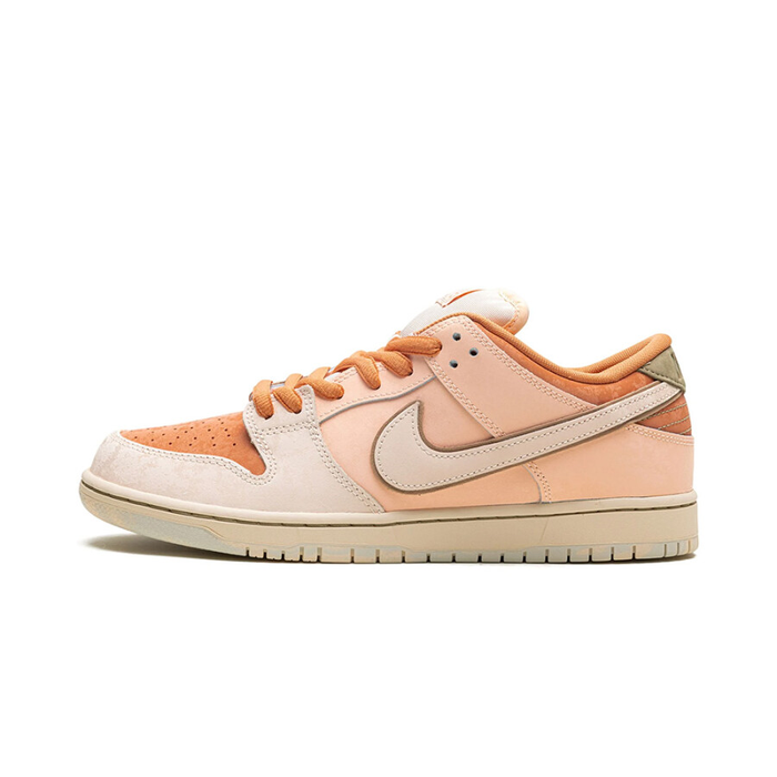 Nike SB Dunk Low Trocadéro Gardens