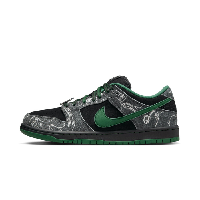Nike SB Dunk Low There Skateboards